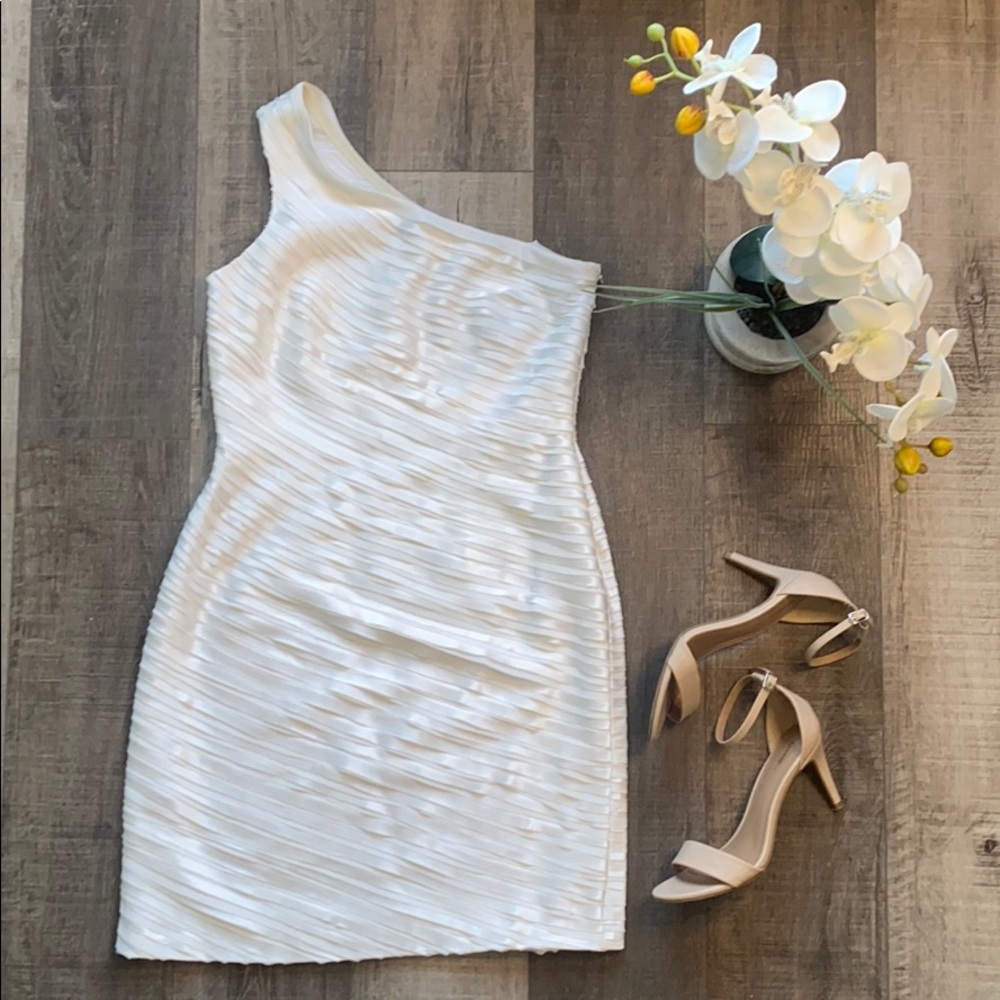 CALVIN KLEIN DRESS